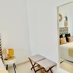 Canaryislandshost L Surfer Apartman *