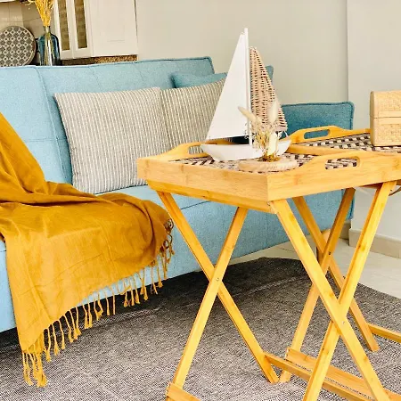 Canaryislandshost L Surfer Apartment Famara