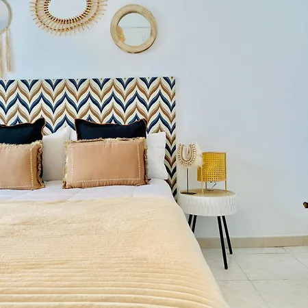 Canaryislandshost L Surfer Apartment